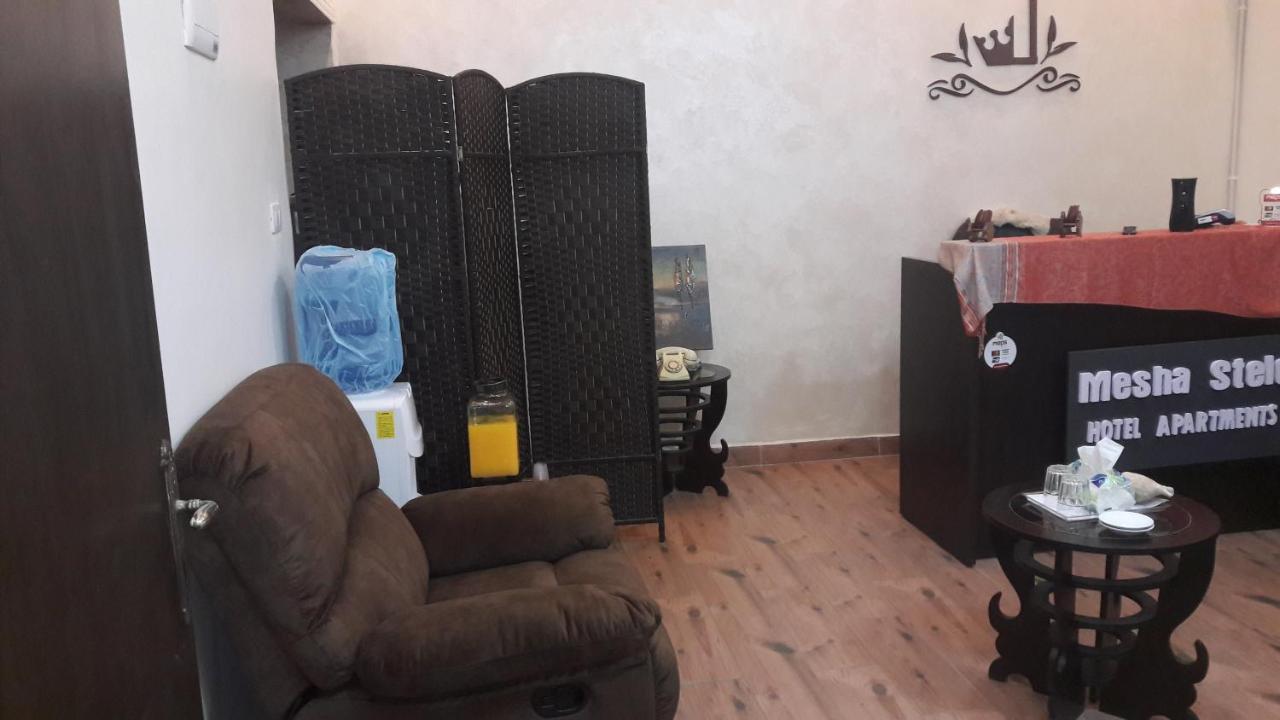 Mesha Stele Hotel Suites Madaba Exterior photo